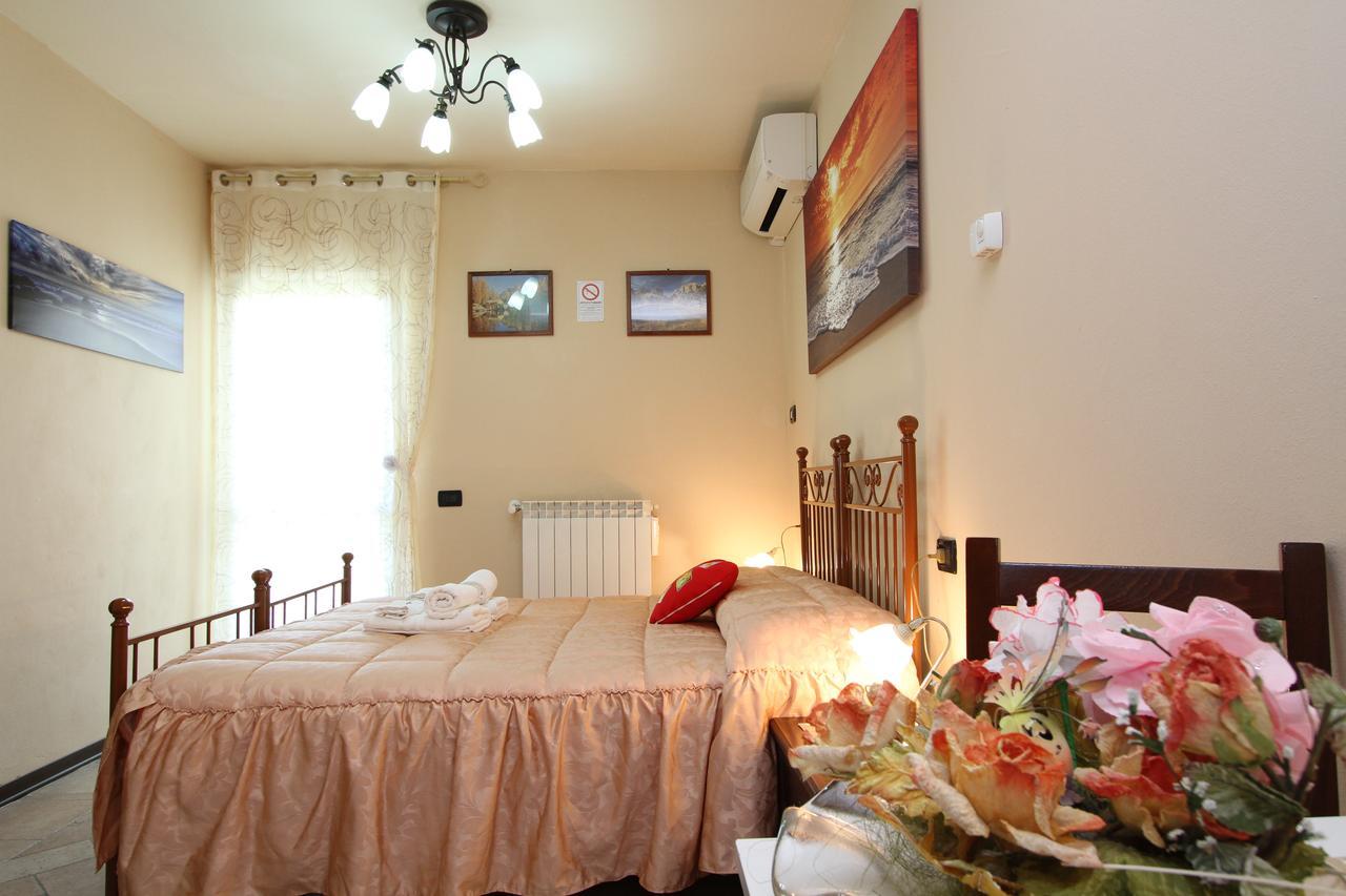 Hotel Da Donna Rosa Pontedera Exterior foto